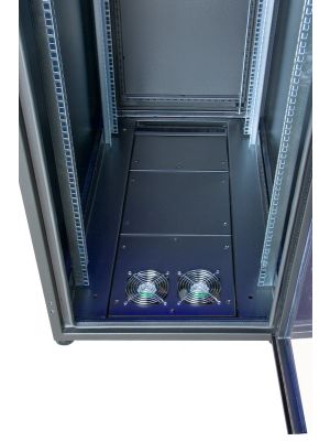 RZ Pro Bodenmodul mit Kabeleinlass aus Bürstenleiste und Ventilatoren 600x1000 (BxT)